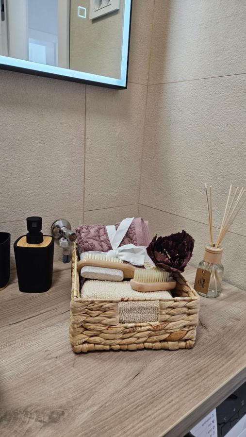 Apartman Nella With Sea Wiew ซาดาร์ ภายนอก รูปภาพ